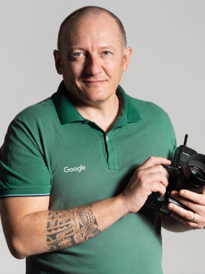 Facebook: come sfruttare a livello locale il Social Network con più di 35 milioni di iscritti