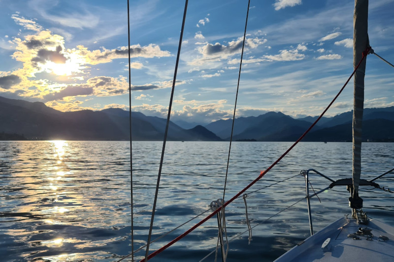 Gita in barca a vela da Laveno-Mombello - Gallery