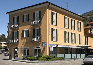 Albergo Torre Imperiale - Hotel a Maccagno Con Pino E Veddasca sul Lago Maggiore