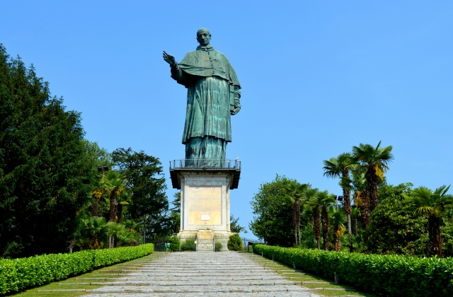 Colossus statue of San Carlo Borromeo in Arona, in the province of Novara, in Piedmont.