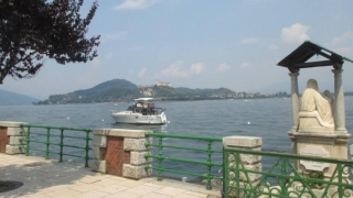 Arona in primavera è piena di sorprese